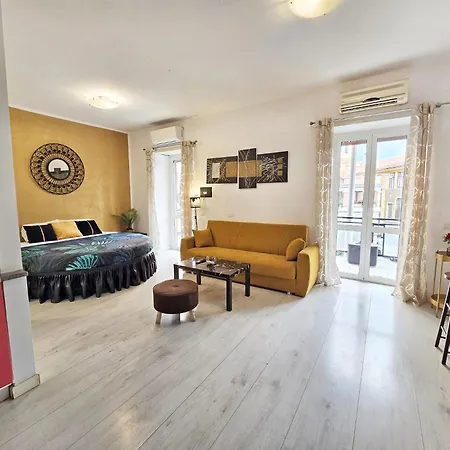 Hosting Aparments Apartment Rome